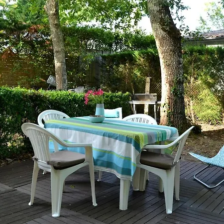 2-rooms In Arcachon-style With Garden, Minimum 3 Nights 阿卡雄