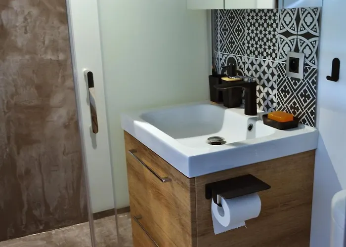 2-rooms In Arcachon-style With Garden, Minimum 3 Nights アルカション