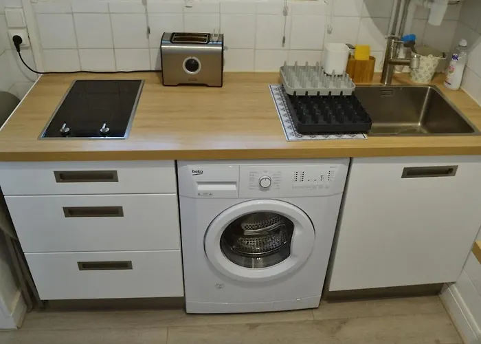 2-rooms In Arcachon-style With Garden, Minimum 3 Nights * アルカション