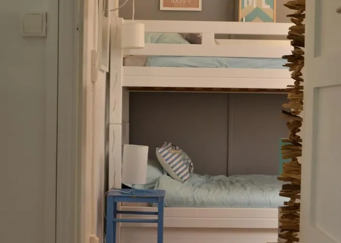 アパート 2-rooms In Arcachon-style With Garden, Minimum 3 Nights アルカション