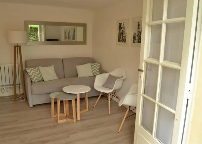 Apartment 2-rooms In Arcachon-style With Garden, Minimum 3 Nights *